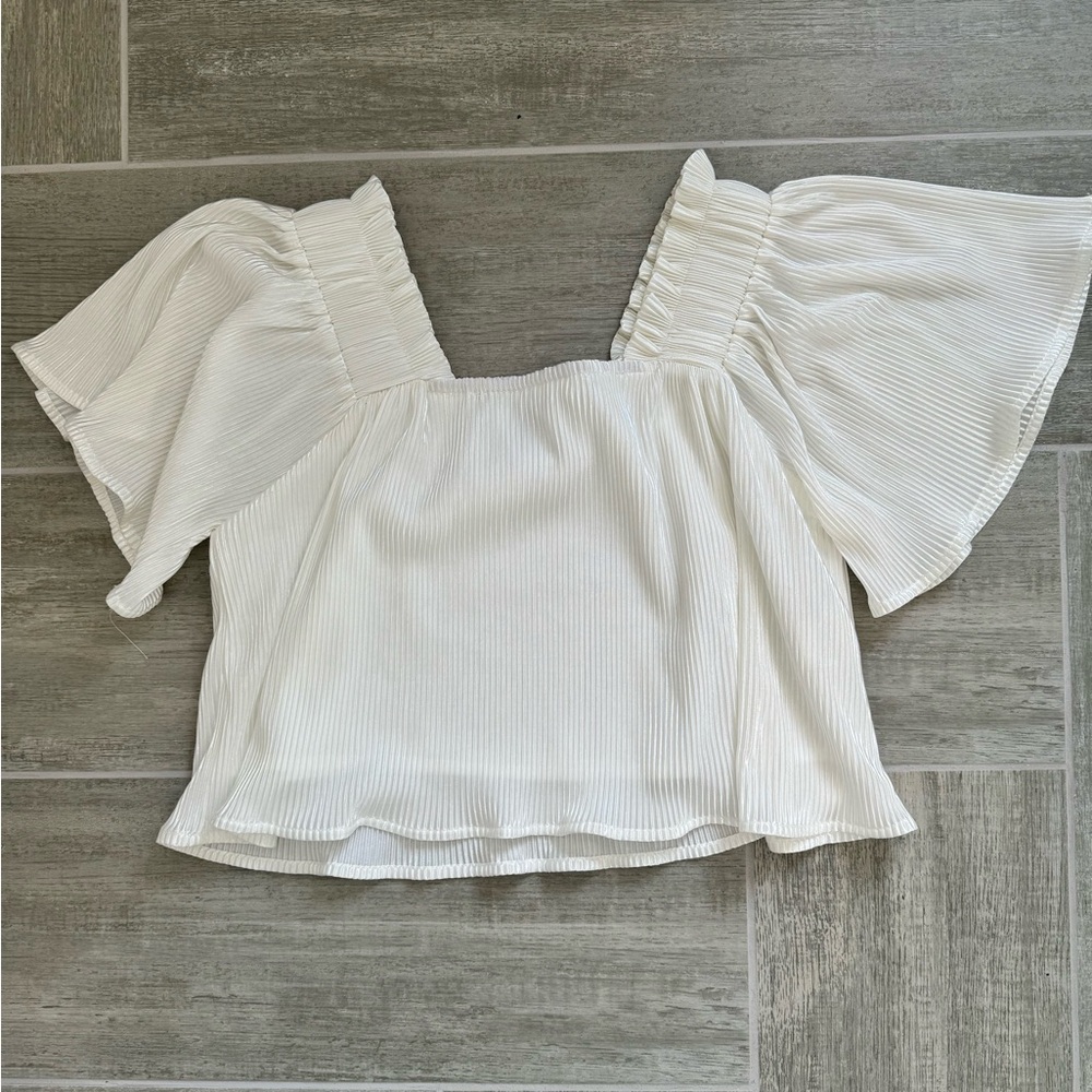 QUEEN OF SPARKLES White Pleat Flutter Top